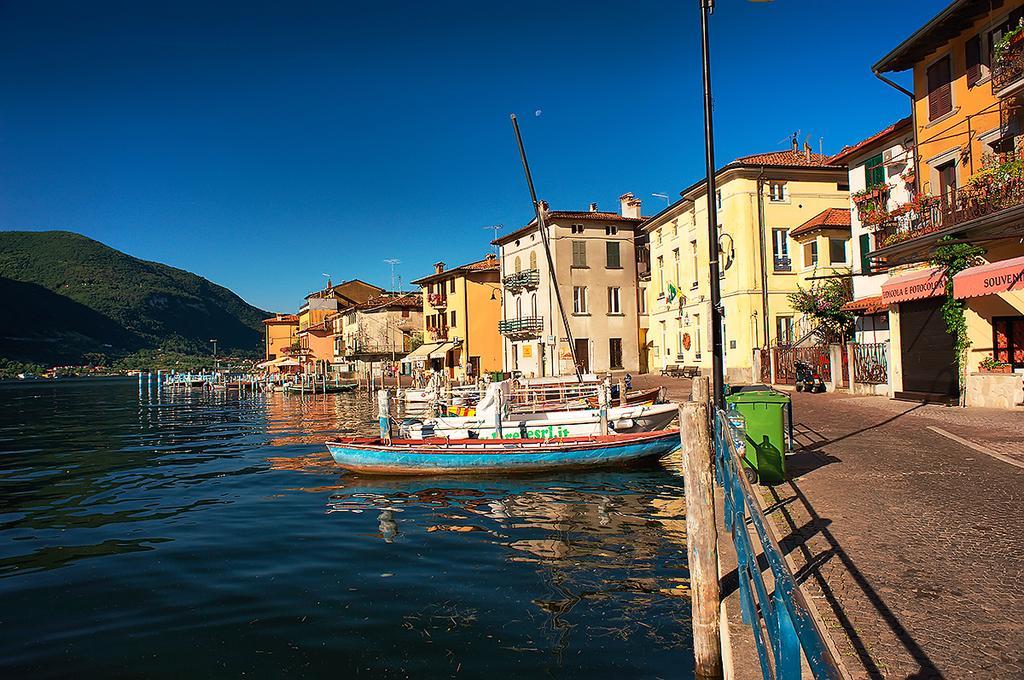 Appartamento L'Isola dei Sapori Monte Isola Camera foto